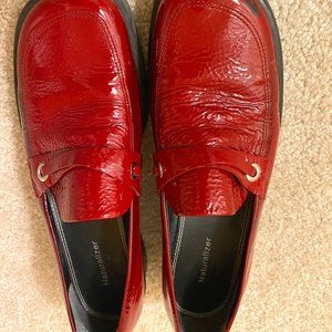 leather bloc-heel bright red loafers (NATURALIZER)